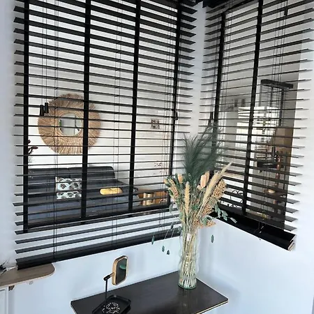 En Rez De Jardin Sur La Appartement Menton